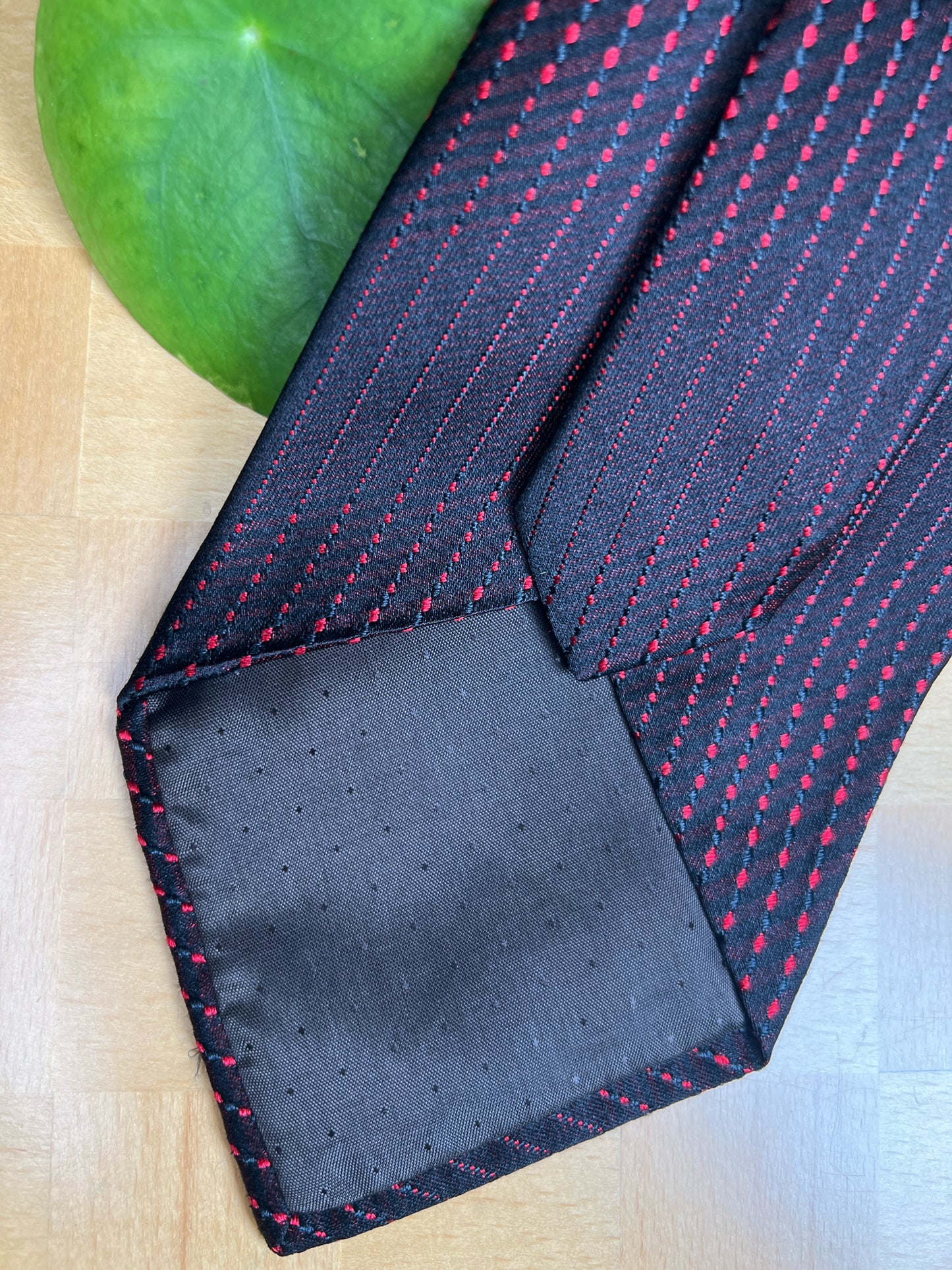 Pavone Tie