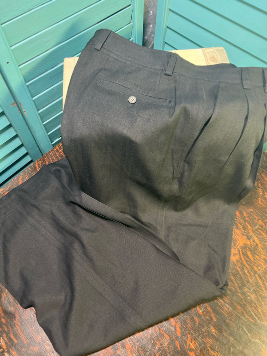 Size 36 Axis Men's Pants